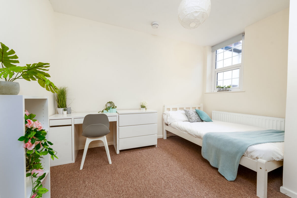 The Courtyard, Flat 1 Image 12